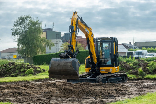 JCB Evax Compact Days 2024 14